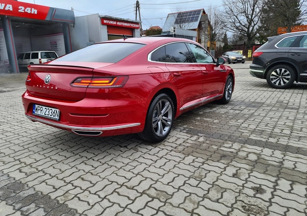 Volkswagen Arteon cena 84800 przebieg: 242000, rok produkcji 2018 z Łomianki małe 172